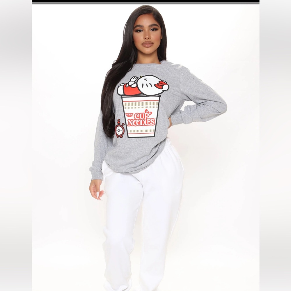 Cup of noodles collab w/ hello kitty‎ eat sleep and dream long sleeved tee.